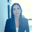 עו"ד דבורה צור, שותפה מייסדת במשרד צור קוטק-איתן